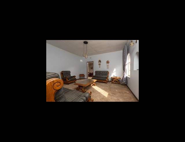 4 BEDROOM HOUSE FOR SALE IN ALBEMARLE EXT 2